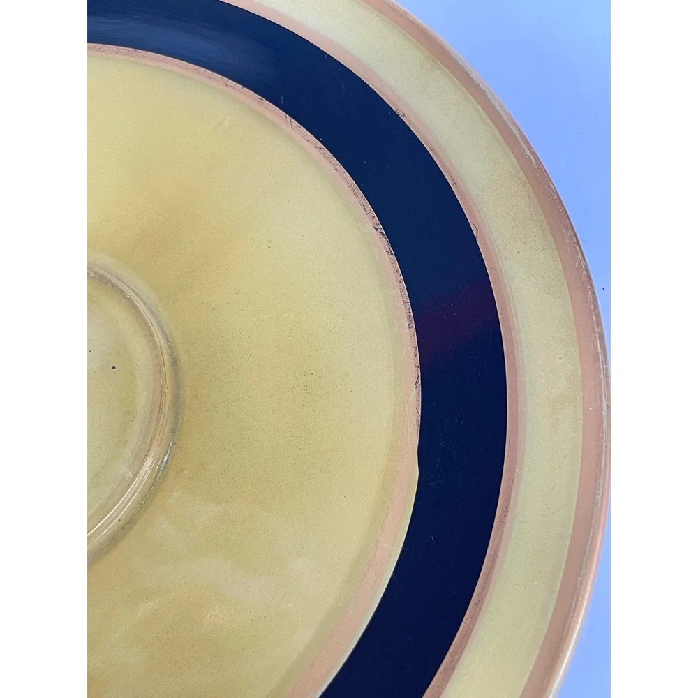 N/A vintage glass